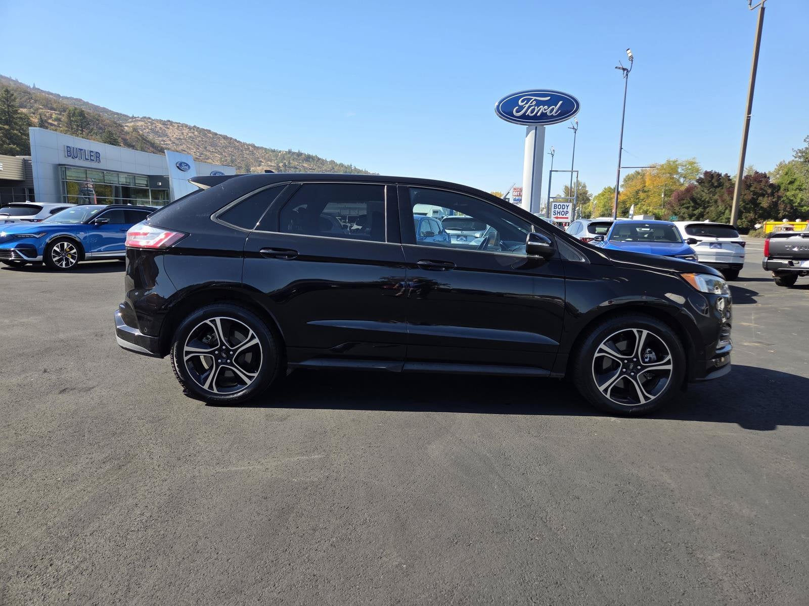 2019 Ford Edge ST