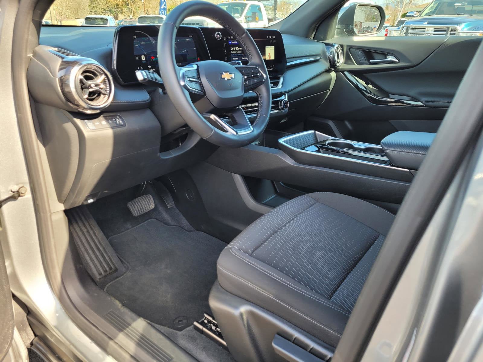 2025 Chevrolet Equinox AWD LT