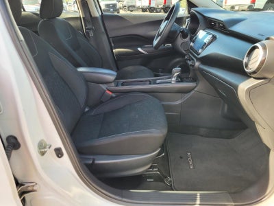 2022 Nissan Kicks SV