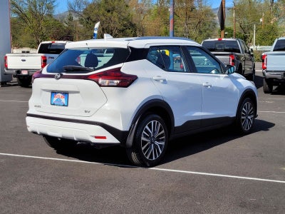 2022 Nissan Kicks SV