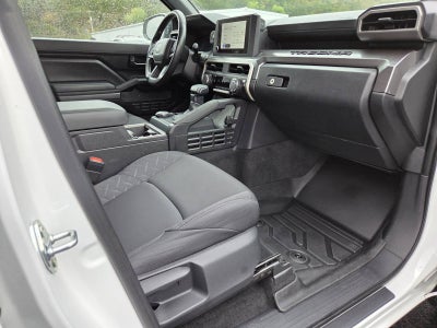 2025 Toyota Tacoma 4WD SR5