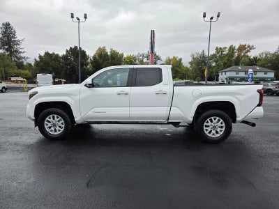 2025 Toyota Tacoma 4WD SR5