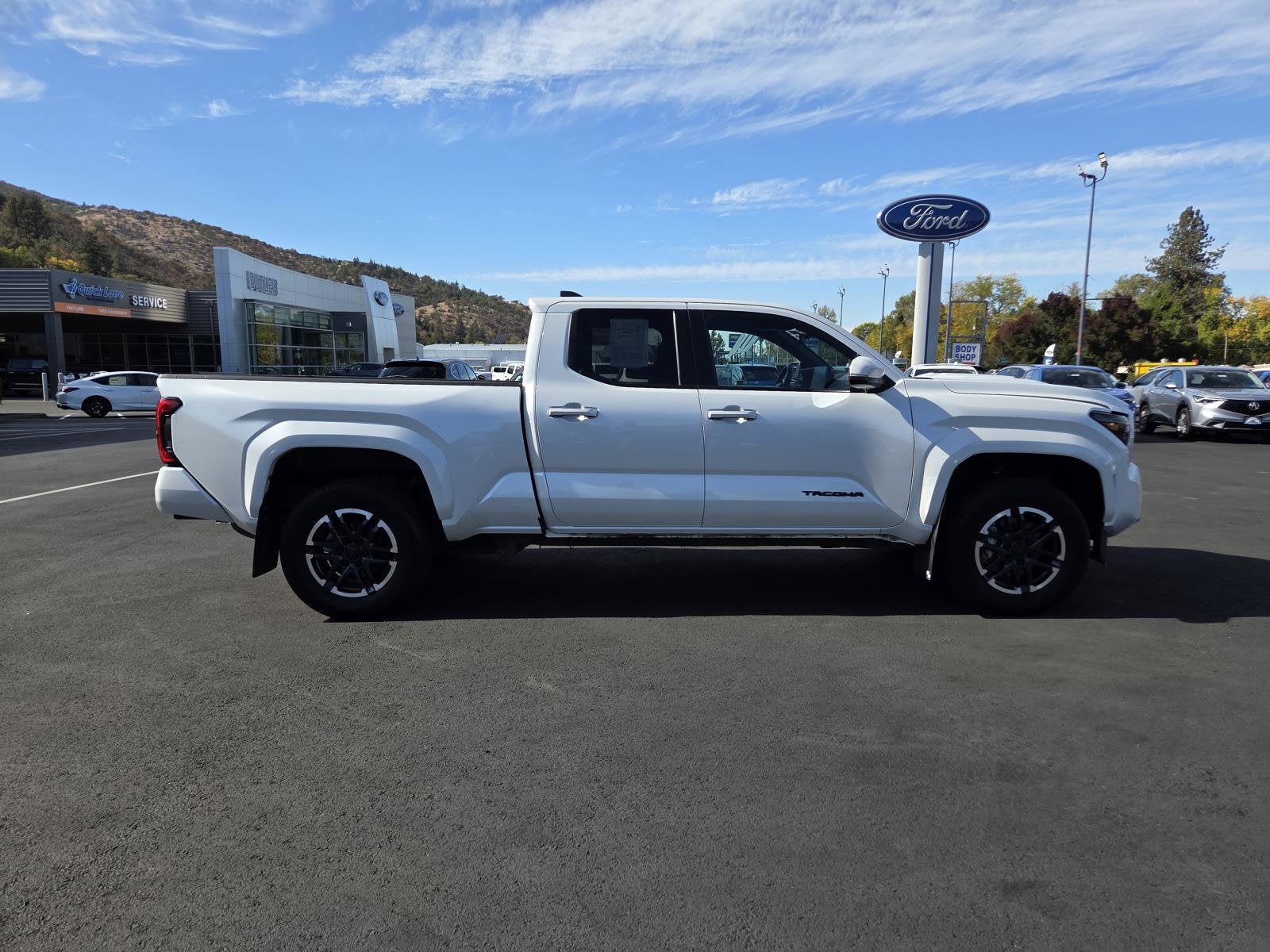 2024 Toyota Tacoma 4WD TRD Sport