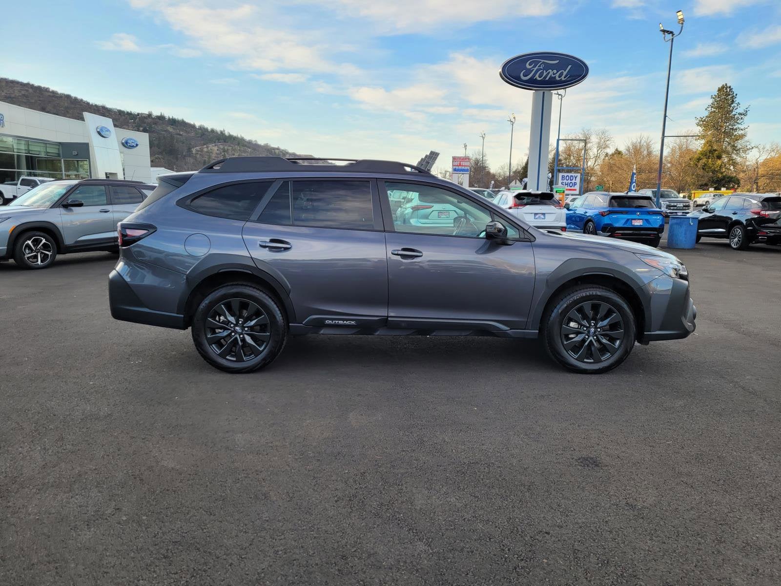 2024 Subaru Outback Onyx Edition XT