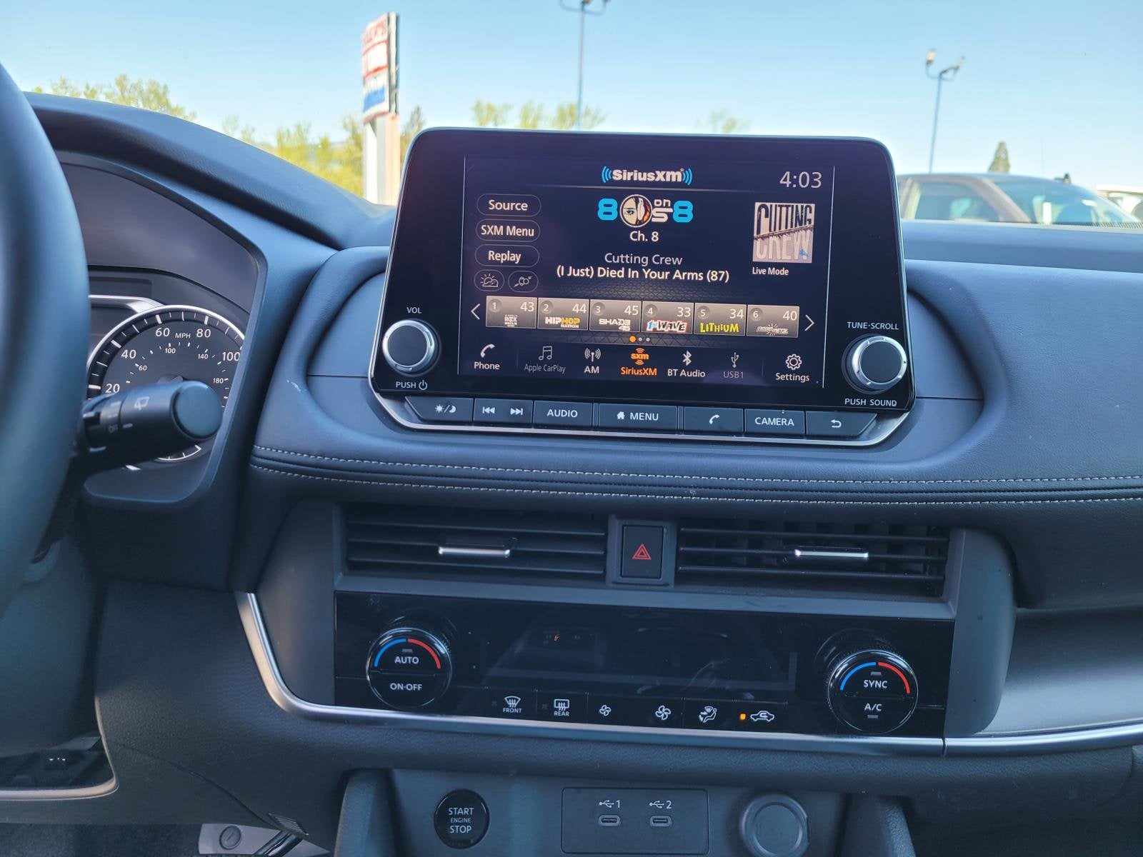 2025 Nissan Rogue SV