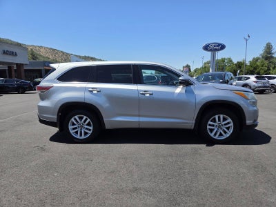 2016 Toyota Highlander LE