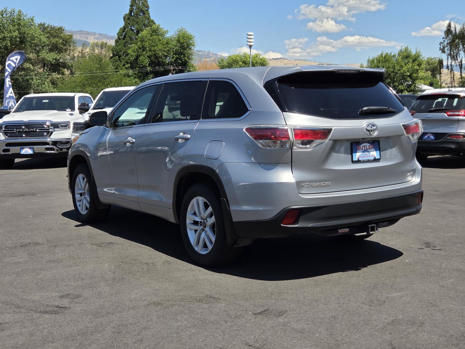 2016 Toyota Highlander LE