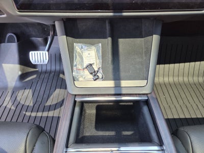 2025 Tesla Model X Base
