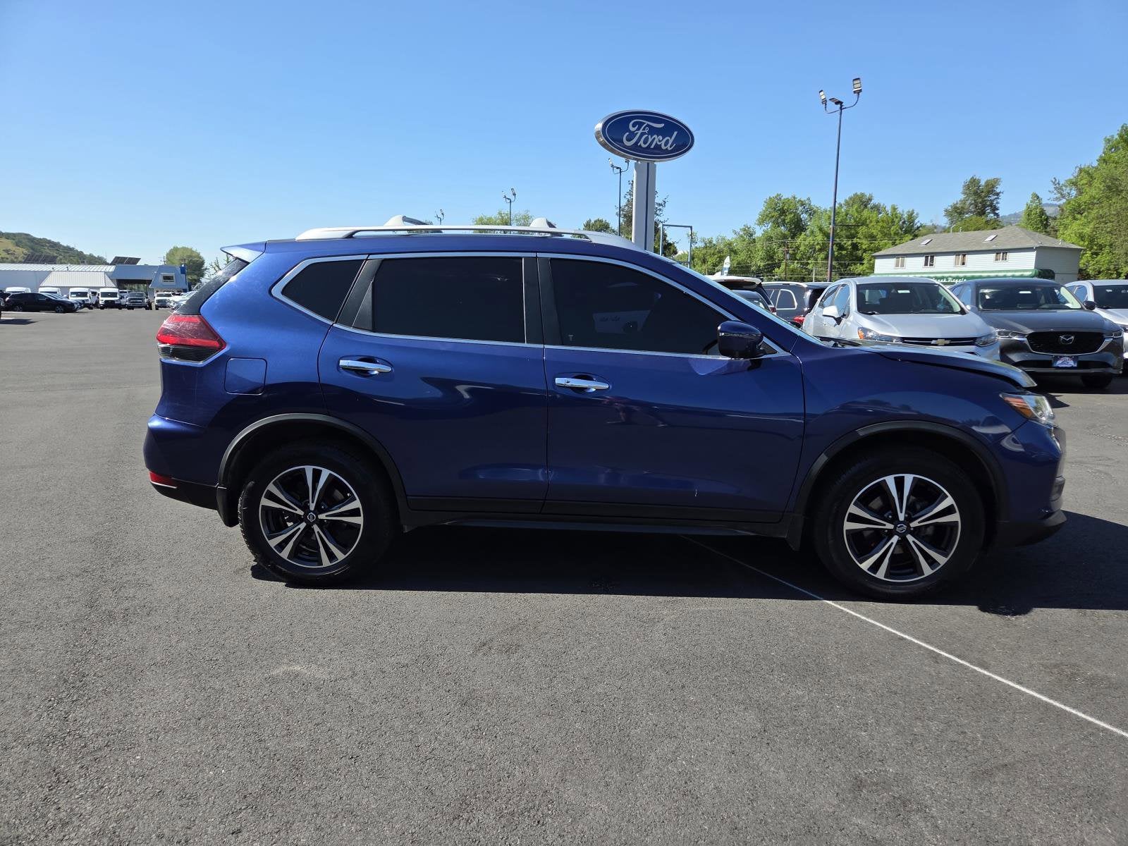 2019 Nissan Rogue SV