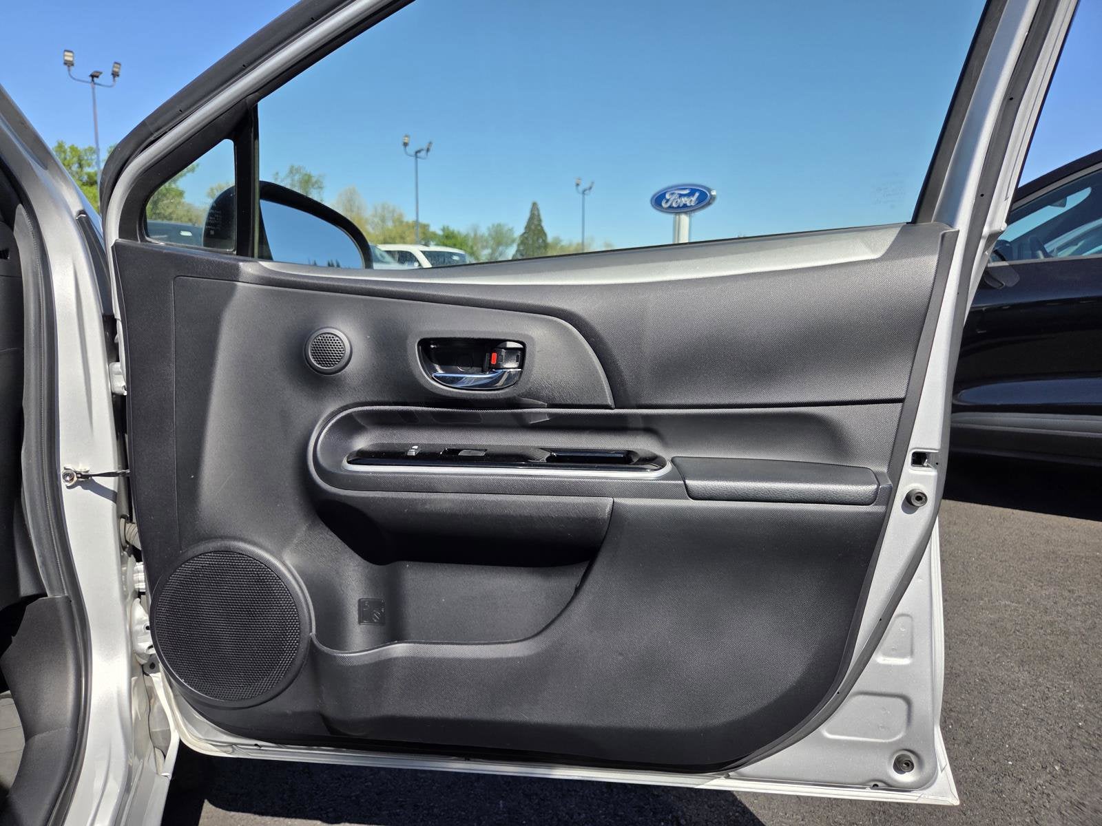 2015 Toyota Prius c Two