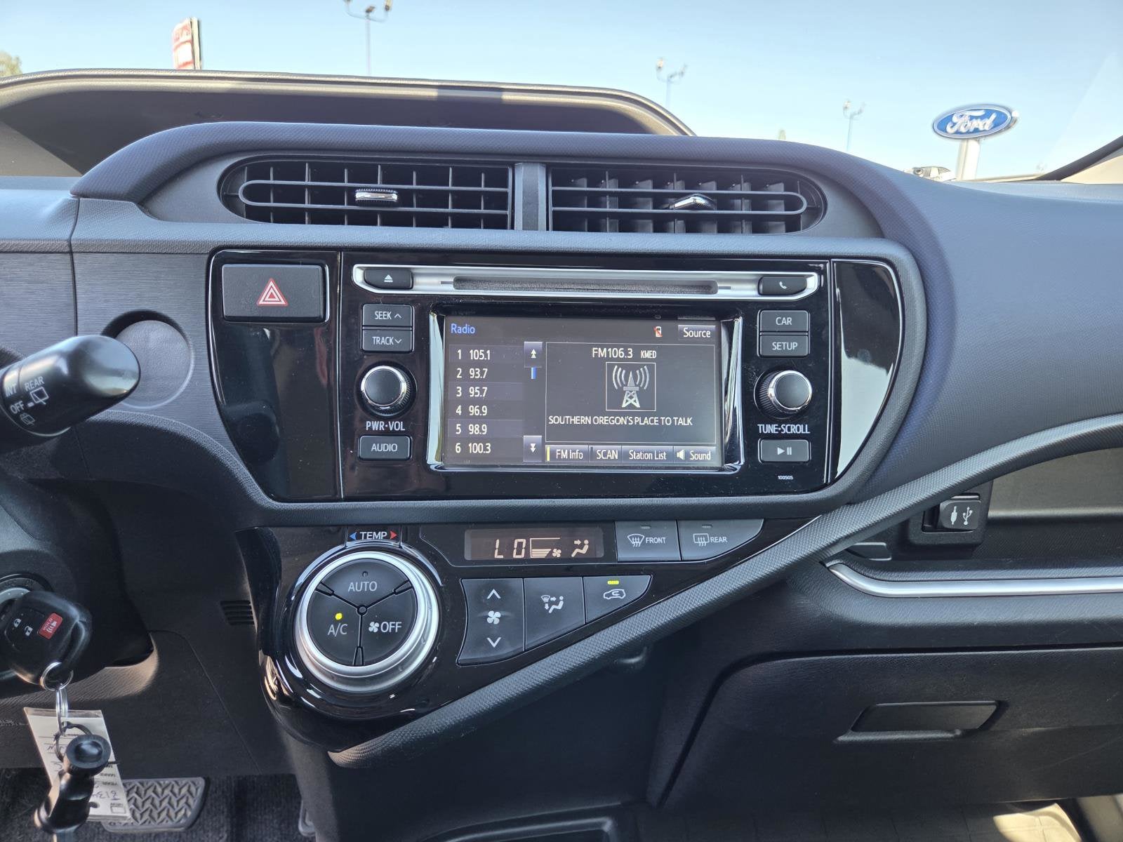 2015 Toyota Prius c Two
