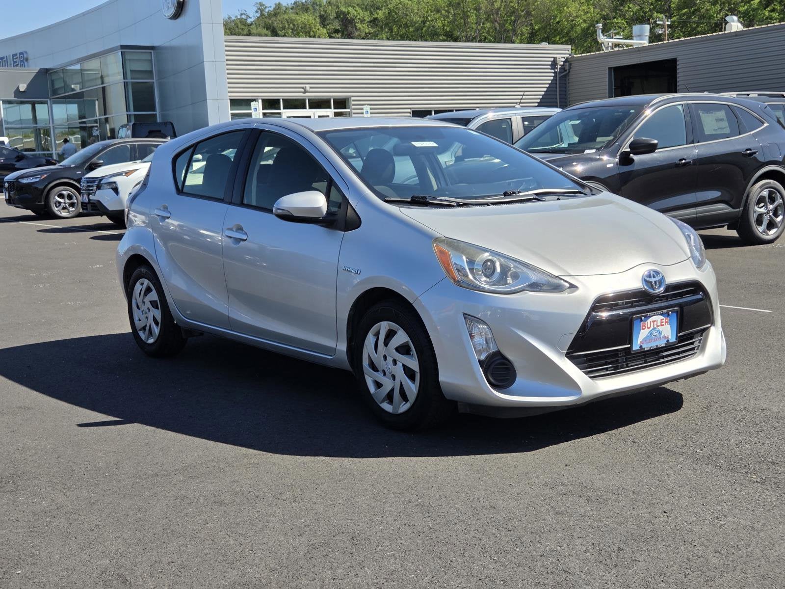 2015 Toyota Prius c Two