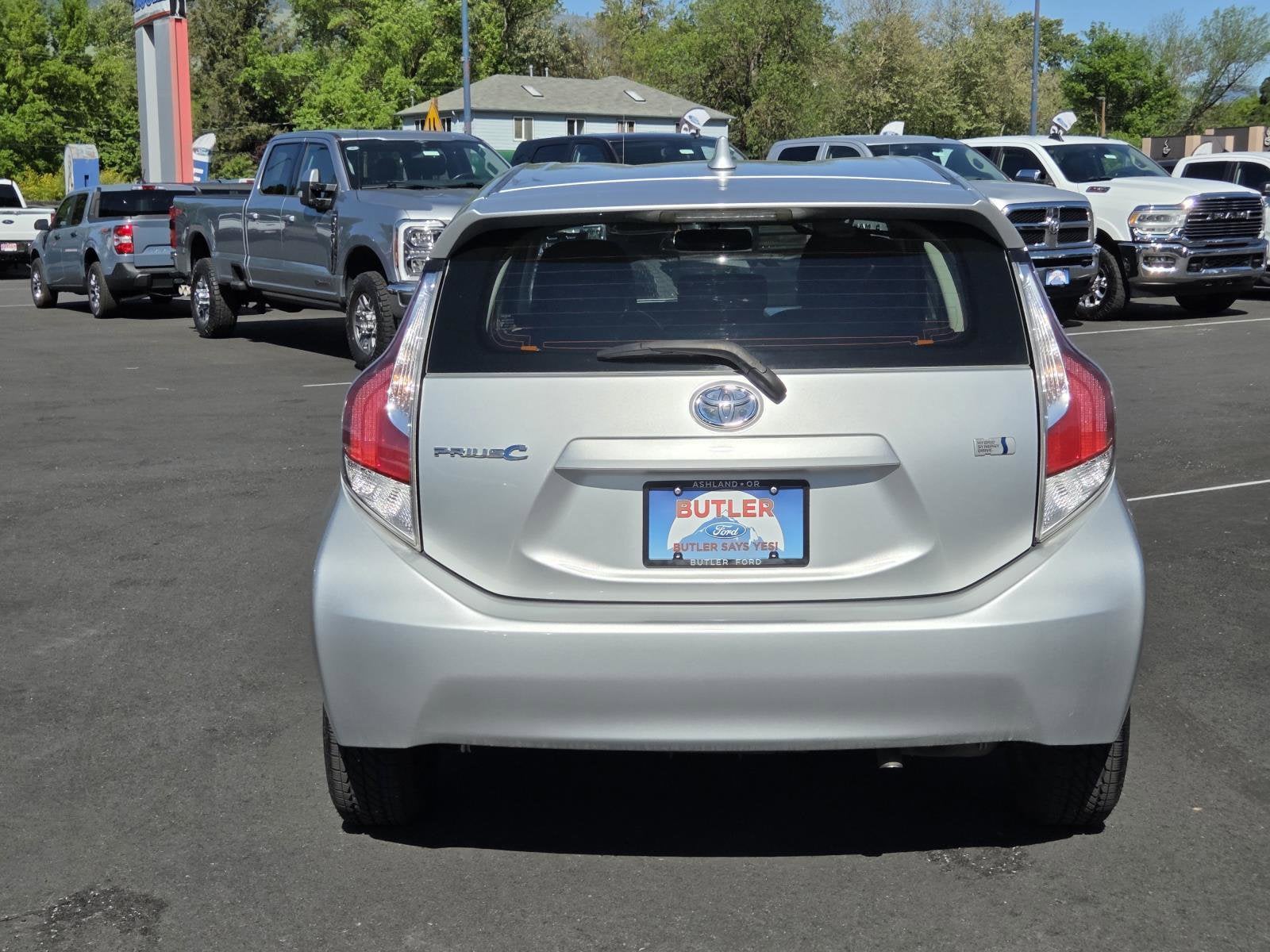2015 Toyota Prius c Two