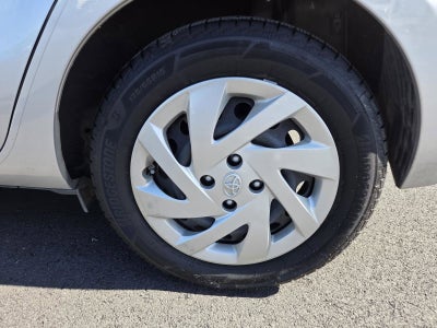 2015 Toyota Prius c Two