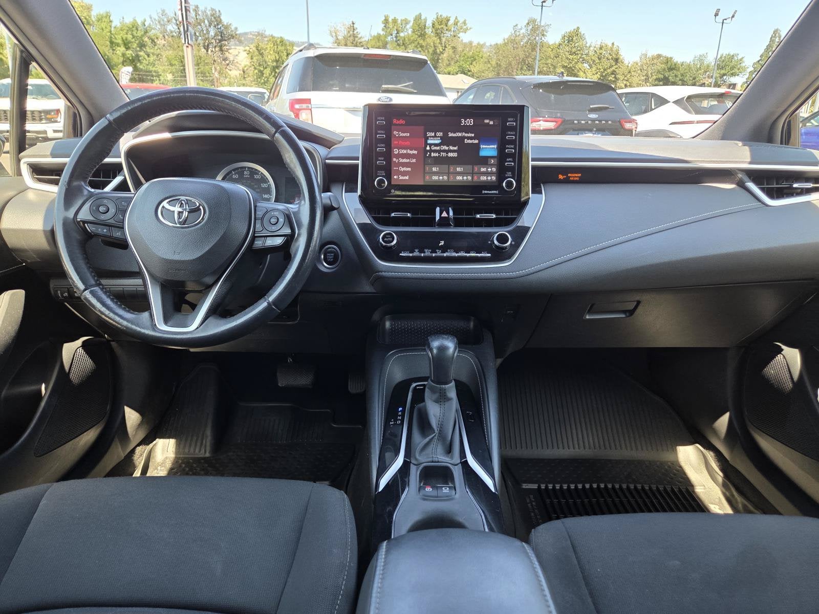 2020 Toyota Corolla Hatchback SE