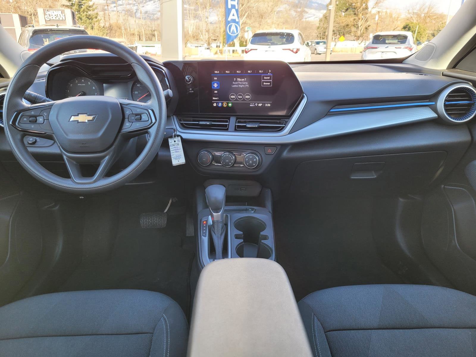 2025 Chevrolet Trax LS