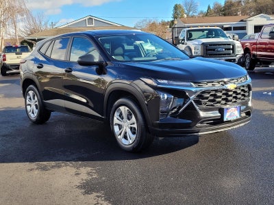2025 Chevrolet Trax LS