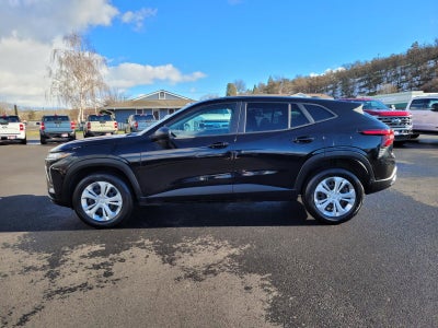 2025 Chevrolet Trax LS