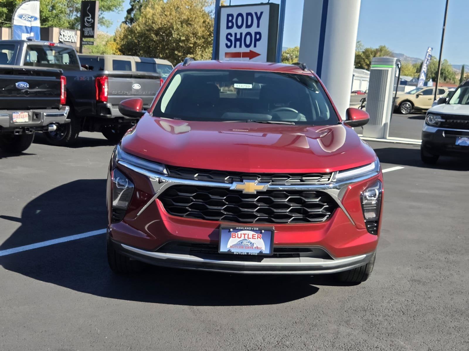 2025 Chevrolet Trax LT