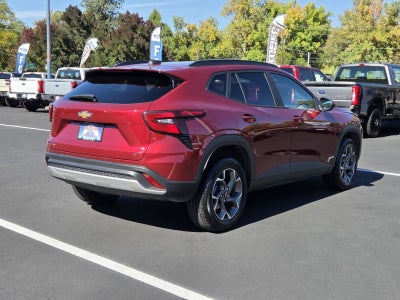 2025 Chevrolet Trax LT