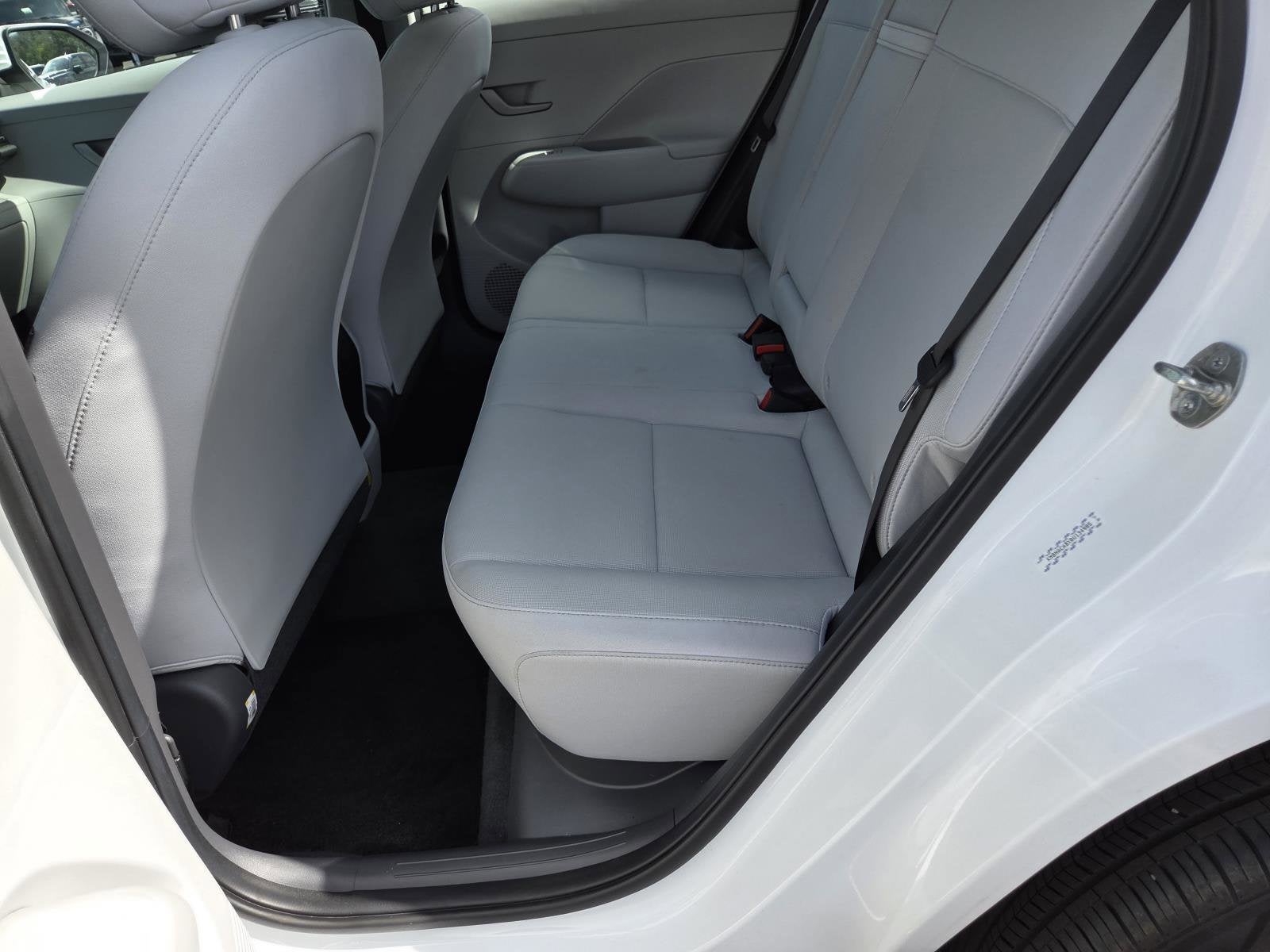 2024 Hyundai Kona SE