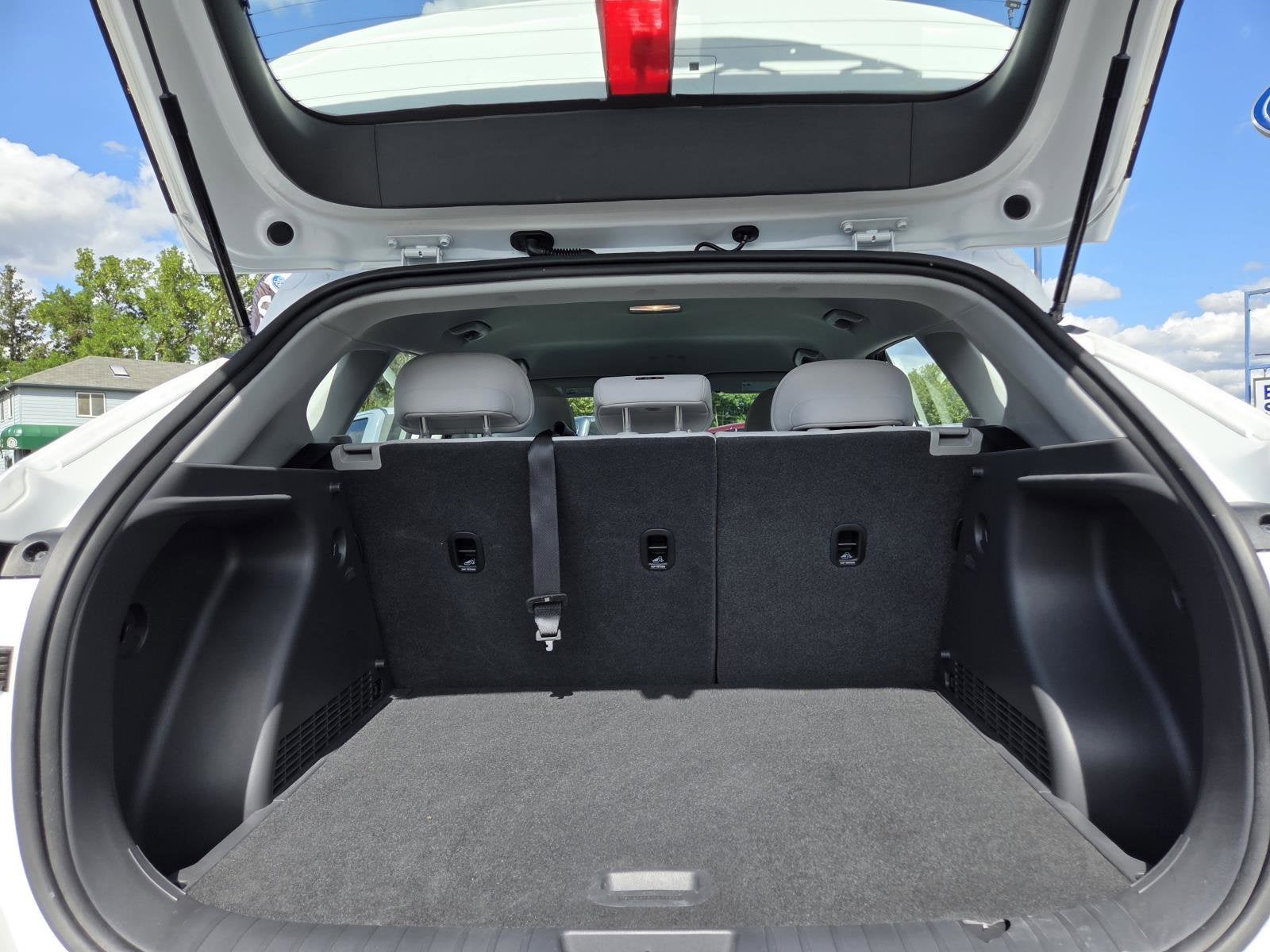 2024 Hyundai Kona SE - Photo 17