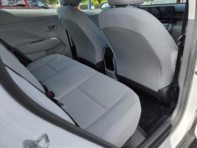 2024 Hyundai Kona SE