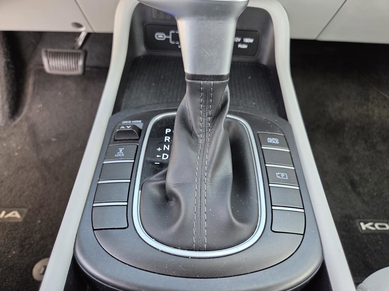 2024 Hyundai Kona SE