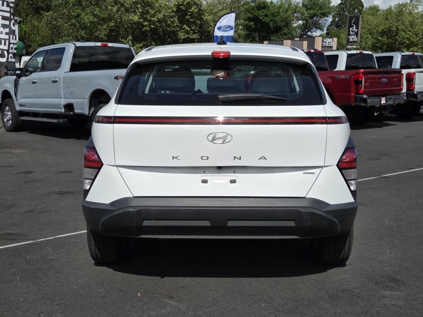 2024 Hyundai Kona SE