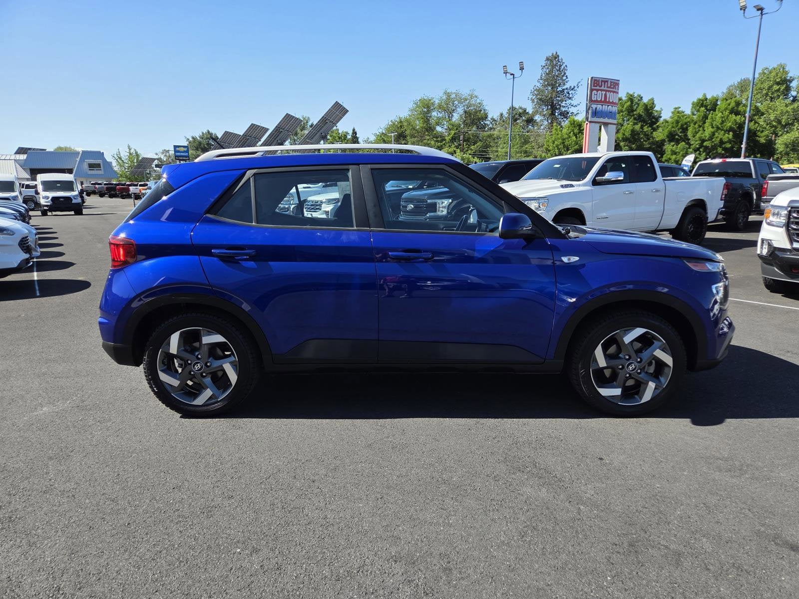 2023 Hyundai Venue SEL