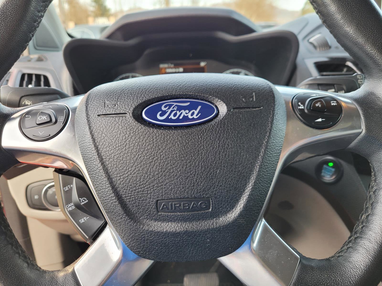 2022 Ford Transit Connect Wagon Titanium