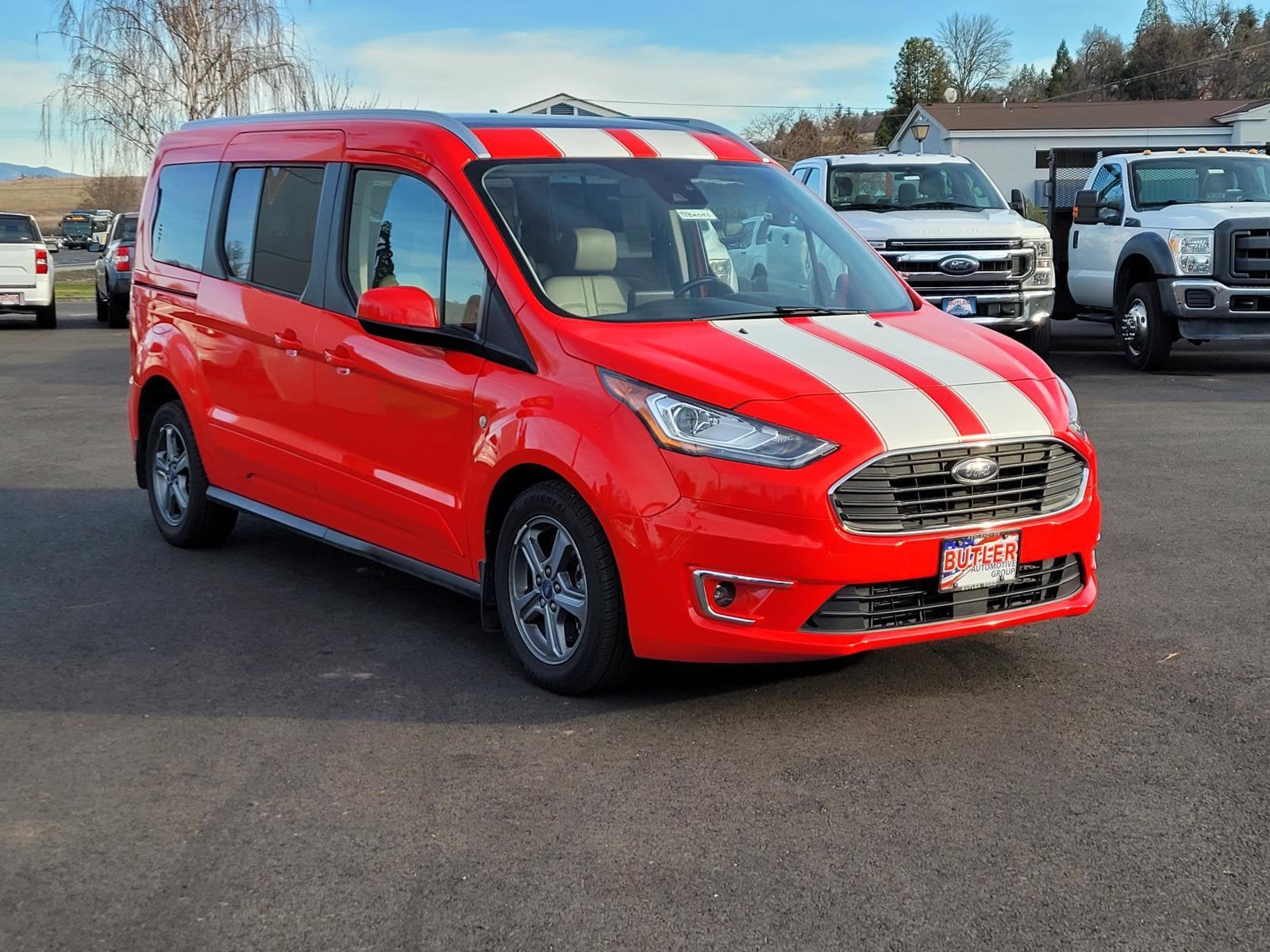 2022 Ford Transit Connect Wagon Titanium