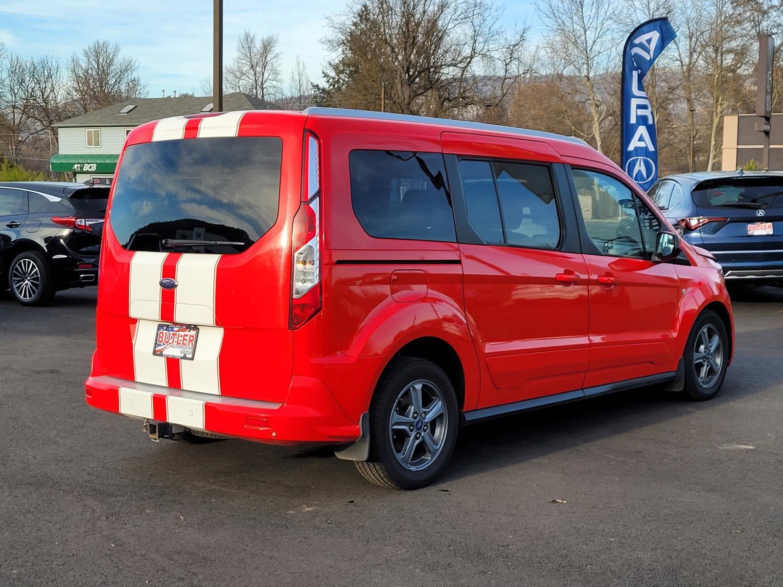 2022 Ford Transit Connect Wagon Titanium