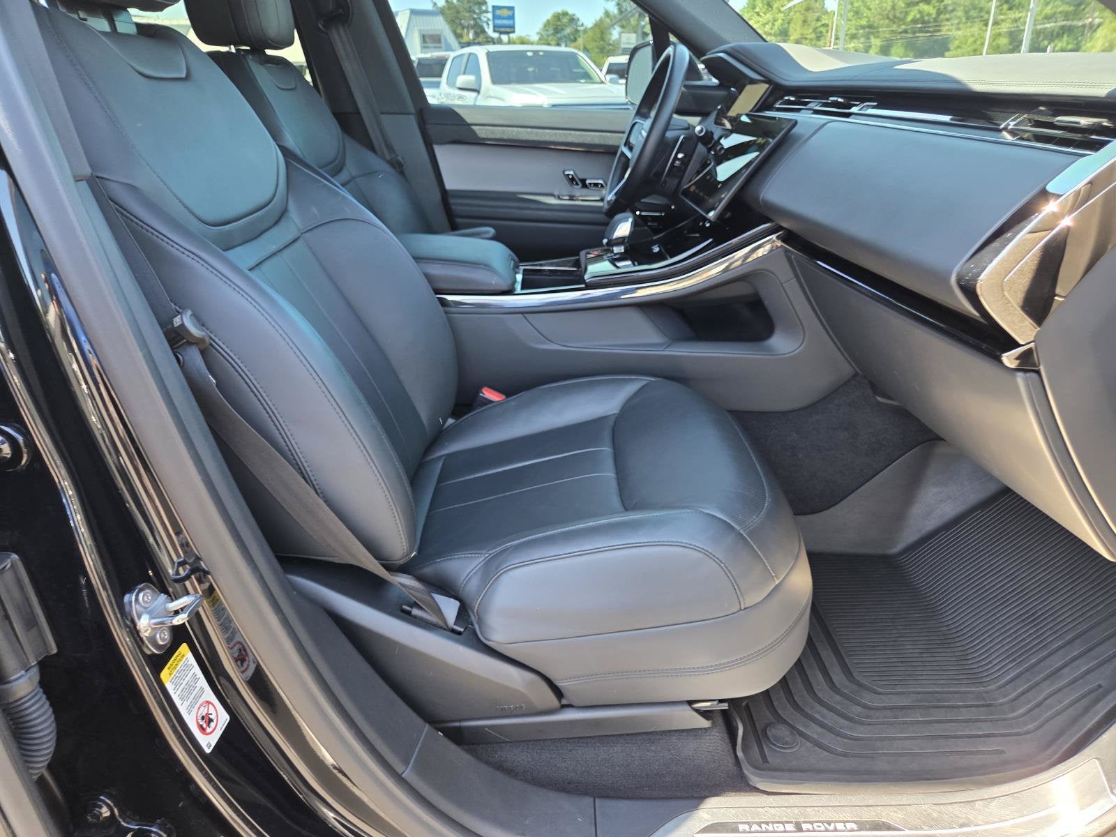 2025 Land Rover Range Rover Sport Dynamic SE