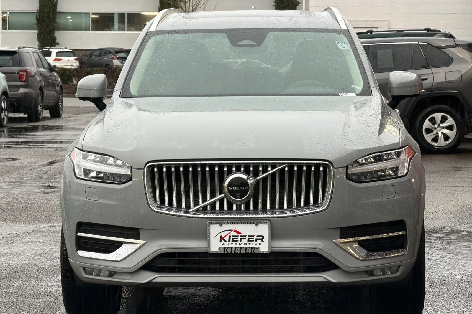 2024 Volvo XC90 Plus Bright Theme