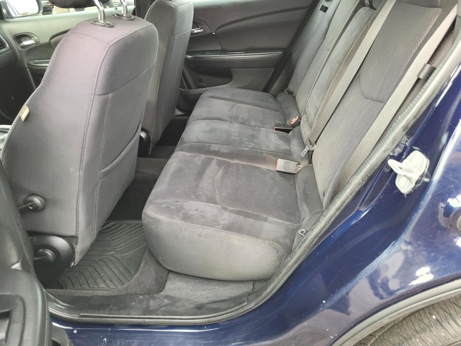 2014 Chrysler 200 LX