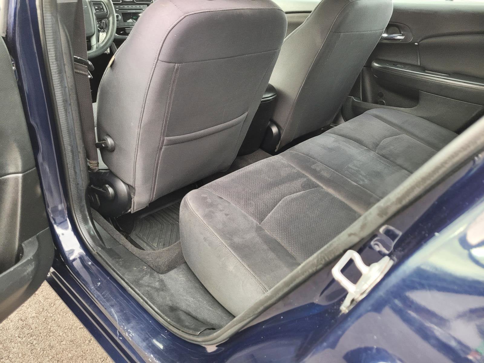 2014 Chrysler 200 LX