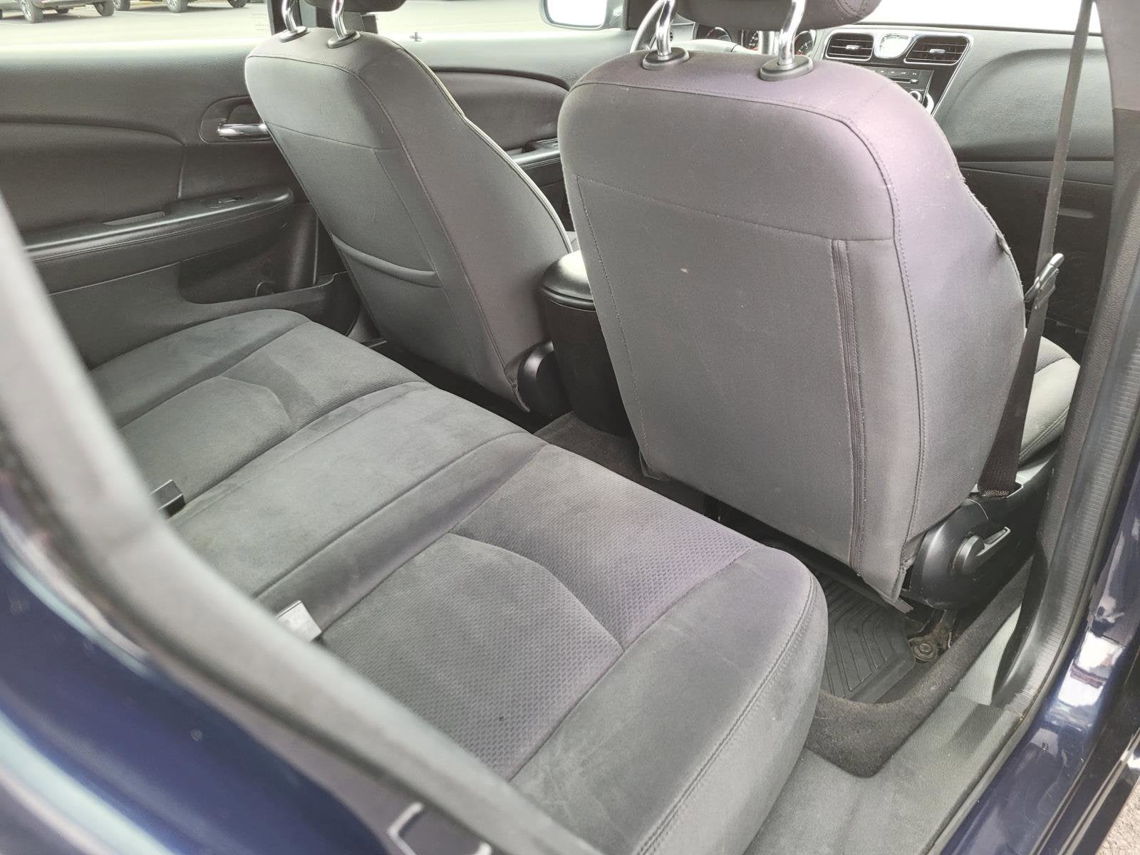 2014 Chrysler 200 LX