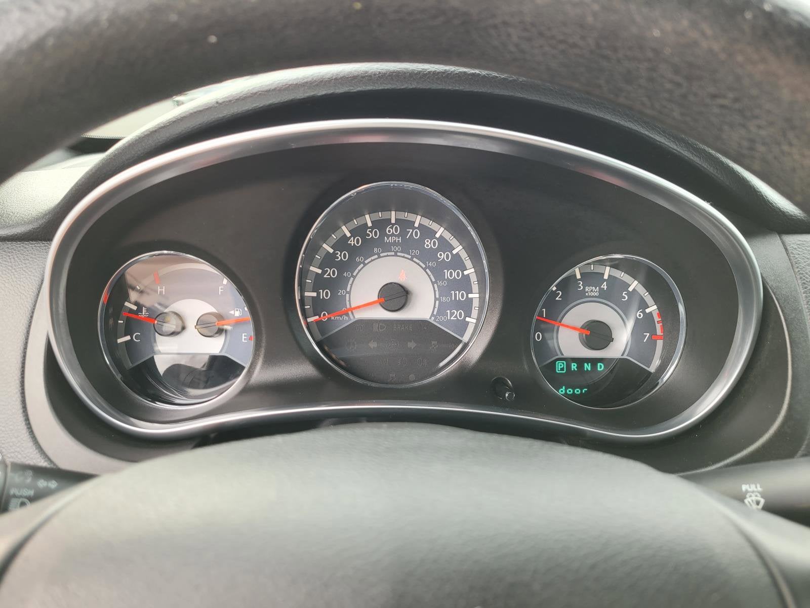 2014 Chrysler 200 LX