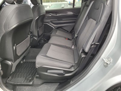 2022 Jeep Grand Cherokee L Laredo