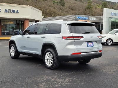 2022 Jeep Grand Cherokee L Laredo