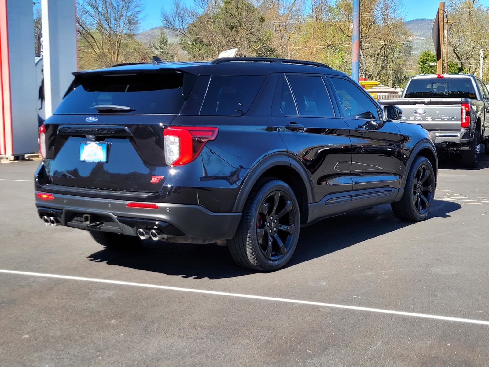 2023 Ford Explorer ST