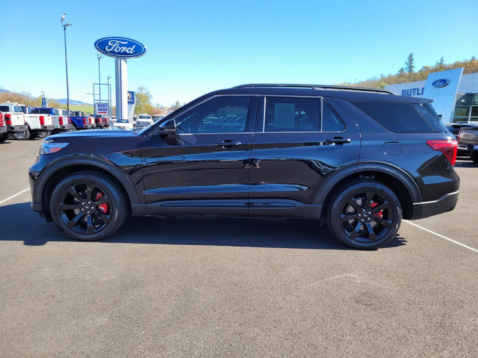 2023 Ford Explorer ST