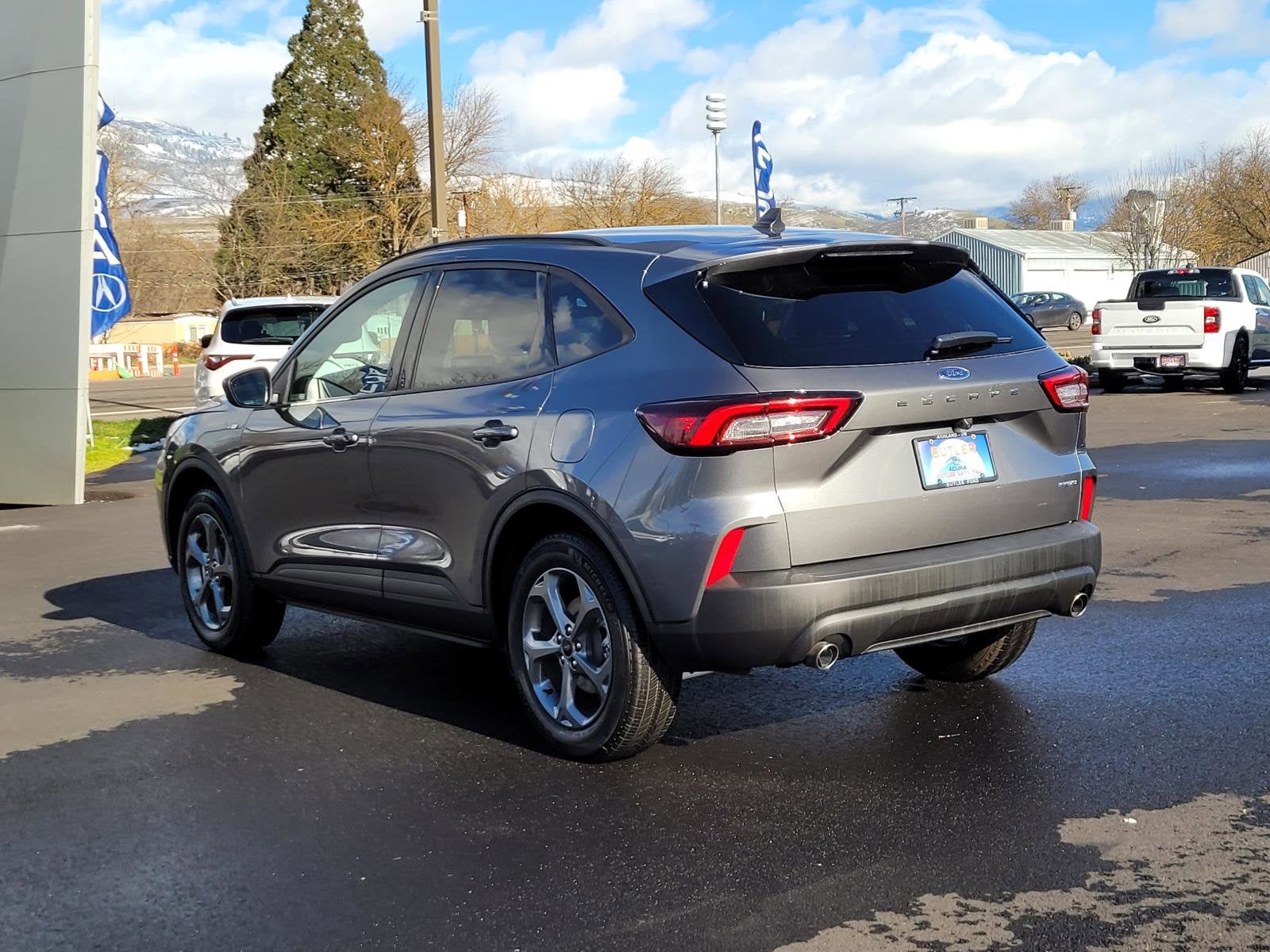 2025 Ford Escape ST-Line