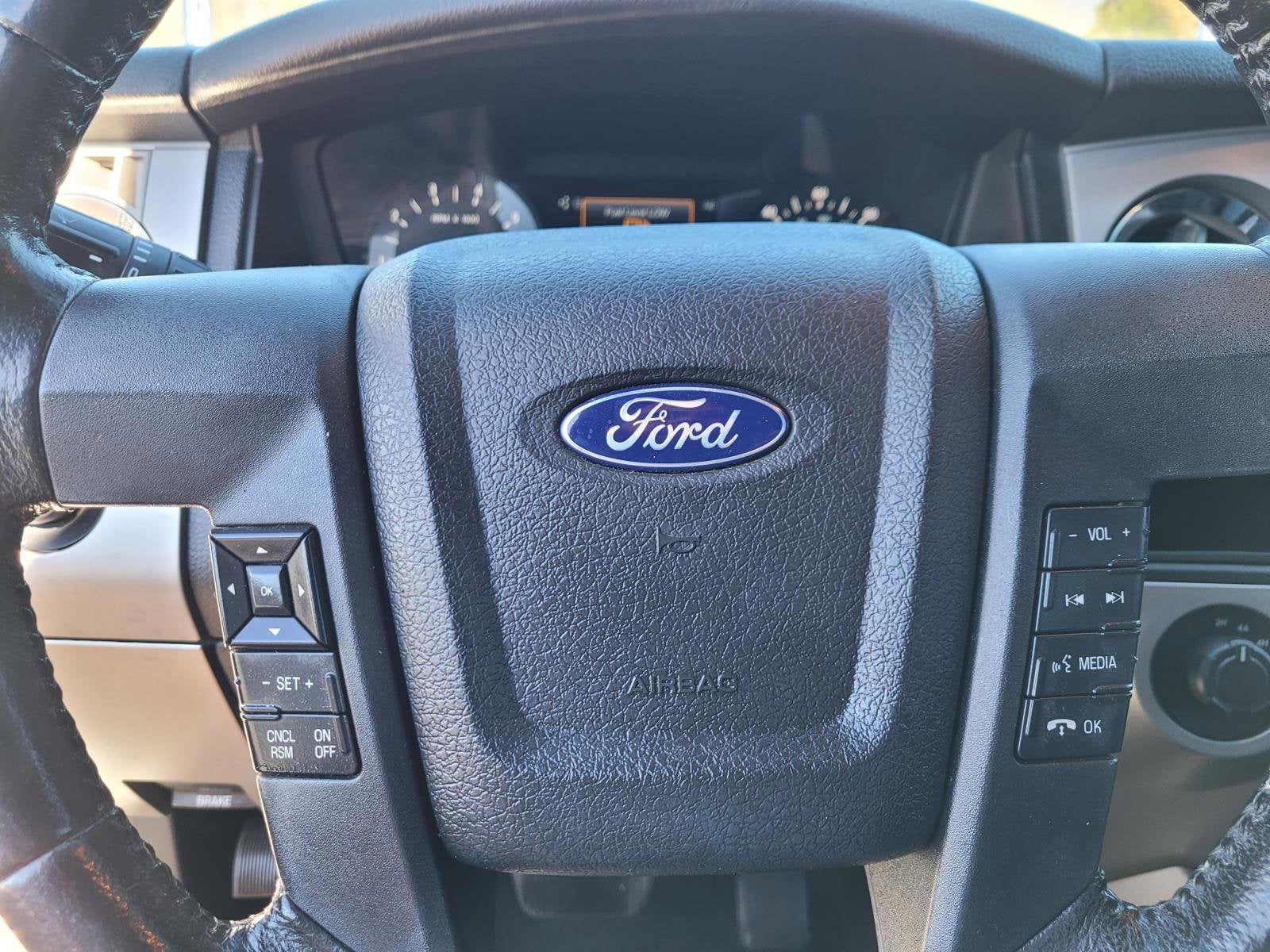 2017 Ford Expedition EL XLT