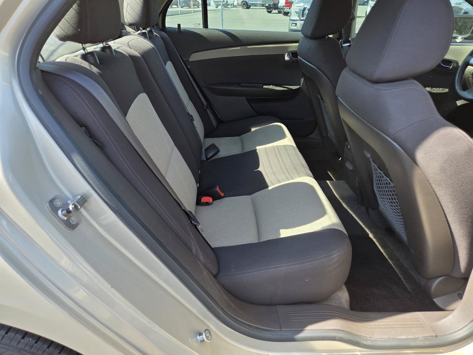 2011 Chevrolet Malibu LS w/1FL