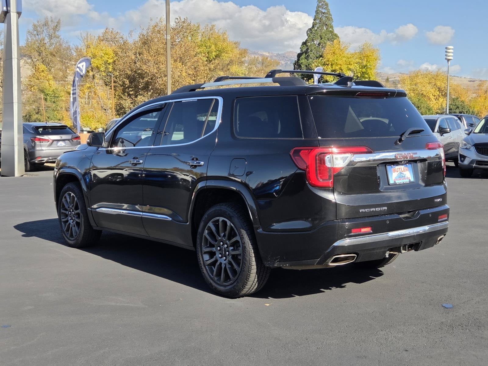 2022 GMC Acadia Denali