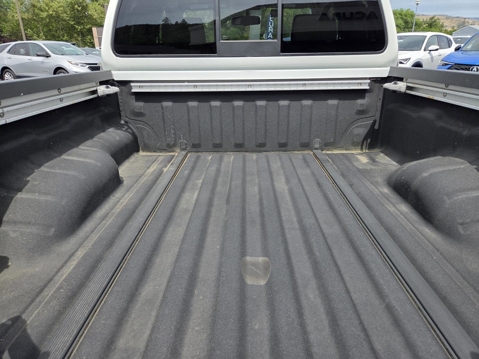 2020 Nissan Frontier SV