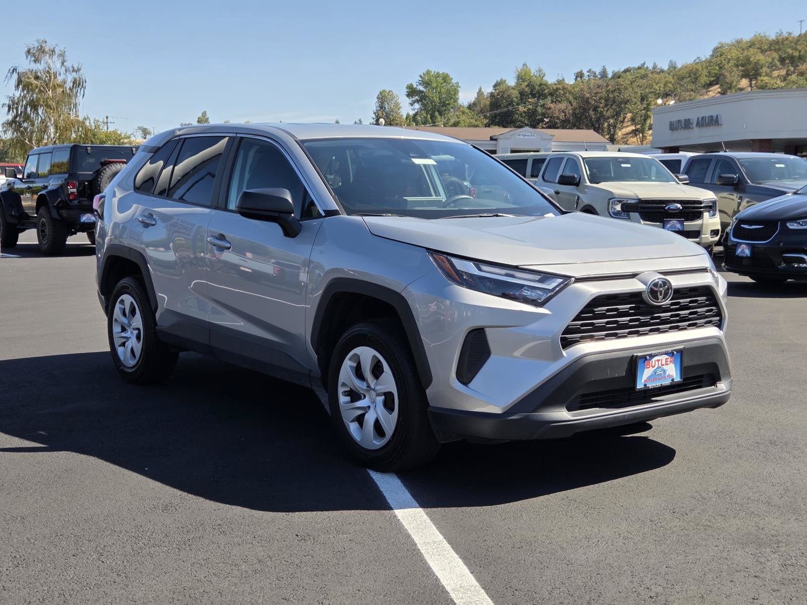 2025 Toyota RAV4 LE
