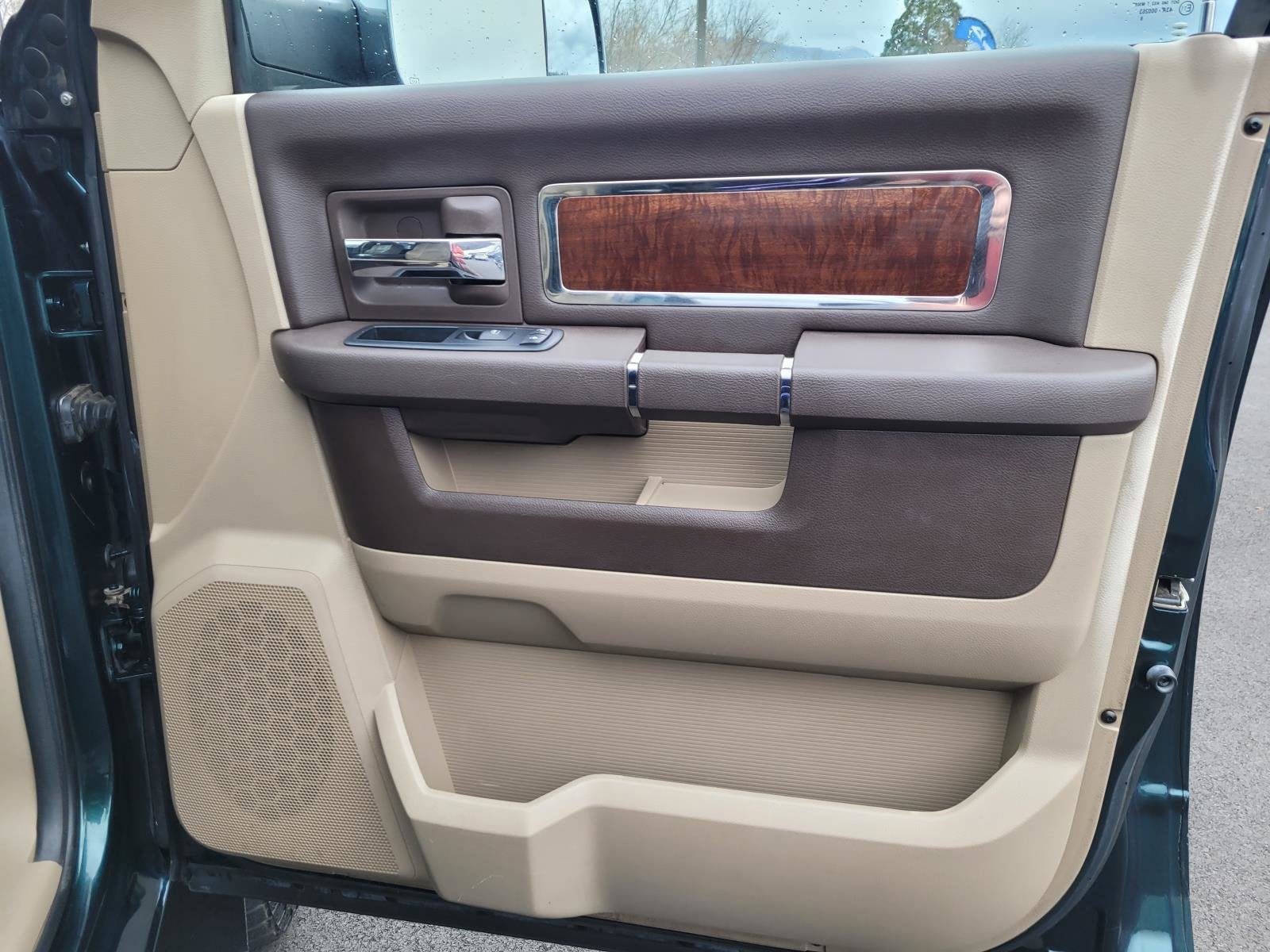 2011 RAM 2500 Laramie